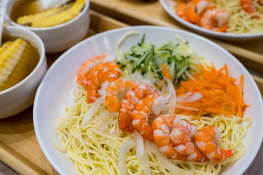 Cold noodles with shrimp carrot and cucumber