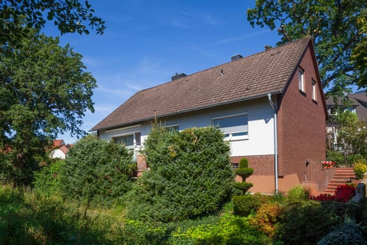 Residential house with garden, modern residential building, Wunstorf, Lower Saxony, Germany