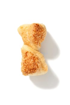 These golden brown and flaky sesame crackers are a delicious and addictive snack.