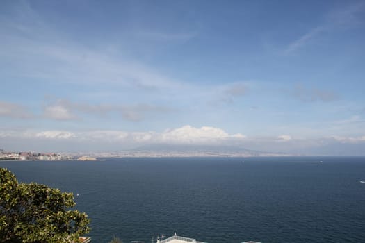 Vesuvius, a walk to Vesuvius tour for tourists.