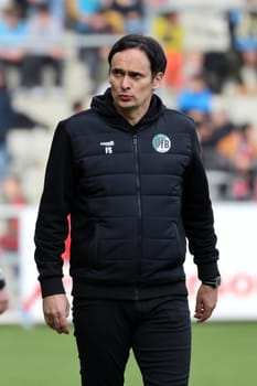 Coach Florian Schnorrenberg (VfB Lübeck) at the match of the 3. FBL 23-24 29. Sptg. SC Freiburg II vs VfB Lübeck  DFL REGULATIONS PROHIBIT ANY USE OF PHOTOGRAPHS AS IMAGE SEQUENCES AND/OR QUASI-VIDEONann  Photo: Joachim Hahne/johapress