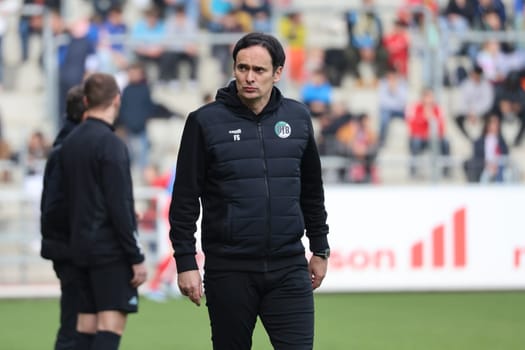 Coach Florian Schnorrenberg (VfB Lübeck) at the match of the 3. FBL 23-24 29. Sptg. SC Freiburg II vs VfB Lübeck  DFL REGULATIONS PROHIBIT ANY USE OF PHOTOGRAPHS AS IMAGE SEQUENCES AND/OR QUASI-VIDEONann  Photo: Joachim Hahne/johapress