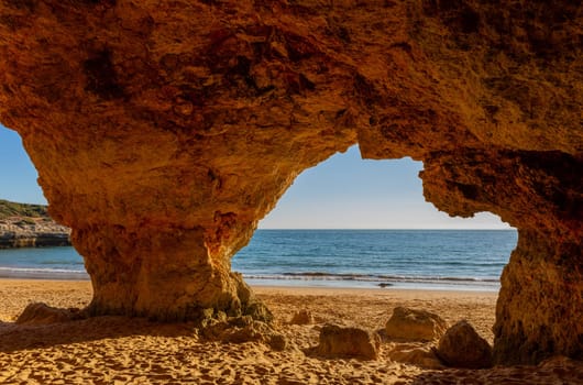 Beautiful seascape with beach, cave and ocean. Pintadinho beach. Ferragudo, Lagoa, Algarve, Portugal