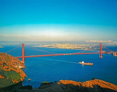 Golden Gate Bridge in San Francisco, California