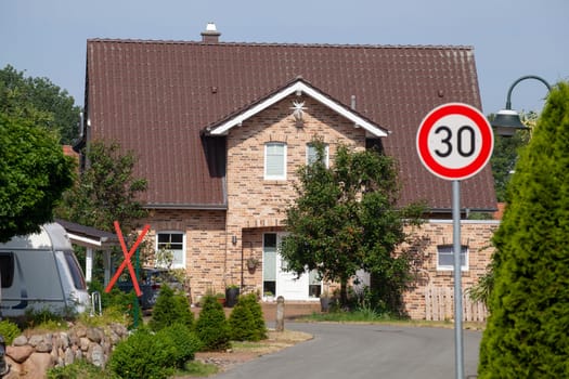 Modern residential buildings, single-family houses, Quelkhorn, Lower Saxony, Germany