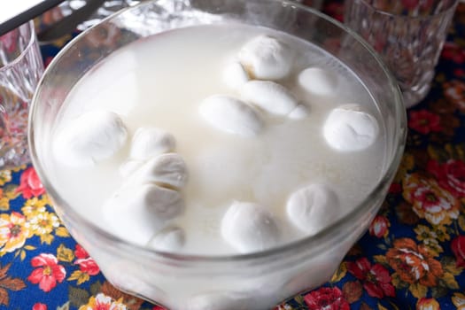 Plate with mozzarella dipped in water