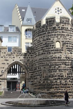 The original Sterntor in Bonn was built around 1244 at the end of Sternstrasse and was part of the medieval city fortifications.
