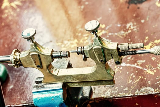 Detail-rich watches, intricate mechanisms on an artisan table. Steampunk mood fused with a vintage aesthetic, highlighting the blend of utility, ornamentation in watchmaking
