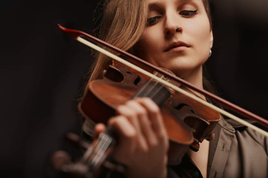 Baroque violin, under the touch of a skilled player, revives the sounds of a bygone era