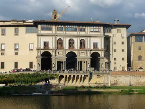 Florence Italian: Firenze is a city in central Italy and the capital city of the Tuscany region.