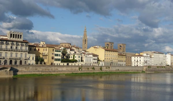 Florence Italian: Firenze is a city in central Italy and the capital city of the Tuscany region.