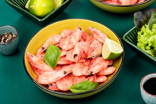 Uncooked raw prawns or shrimps with spices and herbs.