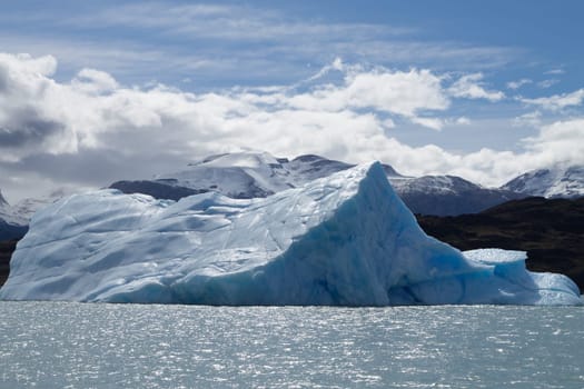 Icebergs floating on Argentino lake, Patagonia landscape, Argentina. Lago Argentino