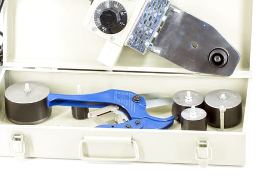 Electric soldering iron for polypropylene pipes and fittings