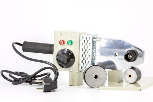 Electric soldering iron for polypropylene pipes and fittings