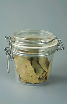 Jar for storage of dried spices