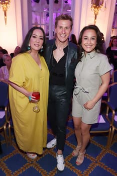 Miyabi Kawai,Lukas Sauer,Nina Moghaddam,Ernstings Fashion Show,Atlantic Hotel Hamburg,11.06.2024