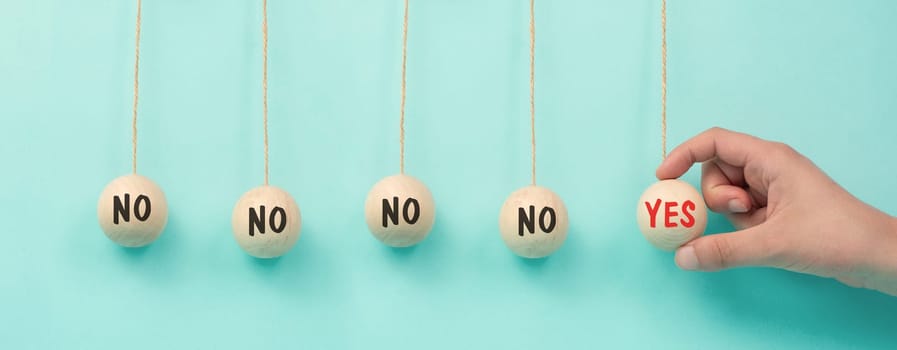 Yes against no, choosing a direction, new opportunity, decision making , following a challenge, newton cradle concept