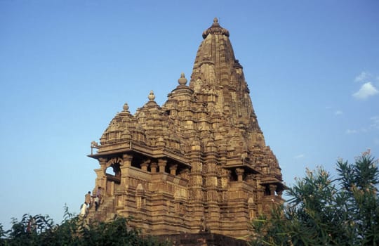 a view of the Erotic Temple and Hindu Temple of Kandarija Mahadeva Temple in the city of Khajurao in Province Madhya Pradesh in India.  India, Khajurao, April, 1998