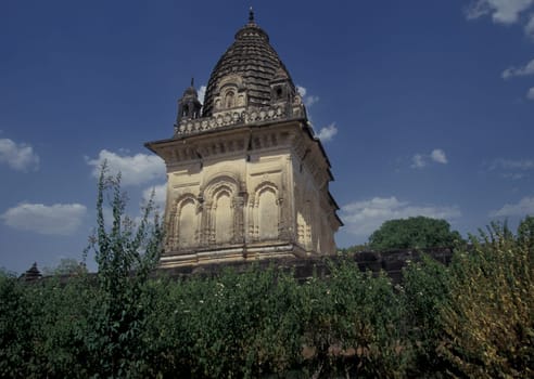 a view of the Erotic Temple and Hindu Temple of Kandarija Mahadeva Temple in the city of Khajurao in Province Madhya Pradesh in India.  India, Khajurao, April, 1998