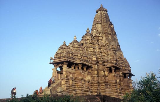 a view of the Erotic Temple and Hindu Temple of Kandarija Mahadeva Temple in the city of Khajurao in Province Madhya Pradesh in India.  India, Khajurao, April, 1998