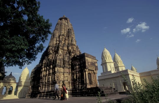 a view of the Erotic Temple and Hindu Temple of Kandarija Mahadeva Temple in the city of Khajurao in Province Madhya Pradesh in India.  India, Khajurao, April, 1998