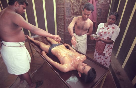 a Ayurveda massage centre in the city of Kochi or Cochin in the Province Kerala in India.  India, Cochin, April, 1998