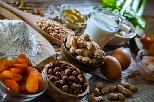 Composition with common food allergens including egg, milk, soya, nuts, fish, seafood, wheat flour, mustard, dried apricots and celery