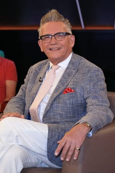 Götz Alsmann,NDR talk show from Studio Lokstedt (EMBARGO until broadcast on 09.08.),Hamburg,10.07.2024