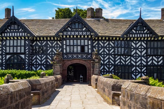 Speke Hall, a wood-framed wattle-and-daub Tudor manor house in Speke, Liverpool in northwest England. It is one of the finest surviving examples of its kind. Dates from 1530.