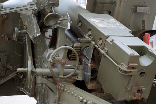 a close-up of the breech of a cannon