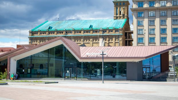 The McDonalds restaurant in Kyiv closed due to the war in Ukraine. A fast food restaurant that is closed and closed due to Russian aggression and martial law. Ukraine, Kyiv - August 7, 2022