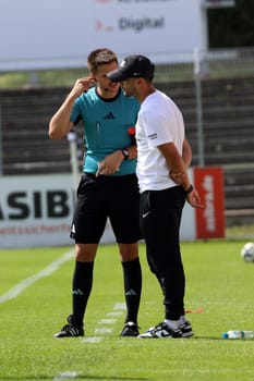 Coach Dennis Schmitt (Frankfurt) in conversation with the assistant referee at the match of the Football Directive SW 24-25: 6th Sptg: FC 08 Villingen vs Eintracht Frankfurt U21