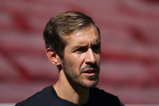 Head coach Julian Schuster (SC Freiburg) at the football friendly: SC Freiburg - FC Basel  REGULATIONS PROHIBIT ANY USE OF PHOTOGRAPHS AS IMAGE SEQUENCES AND/OR QUASI-VIDEONann  Photo: Joachim Hahne/johapress