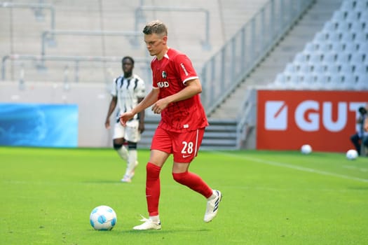 Matthias Ginter (SC Freiburg) at the football friendly: SC Freiburg - FC Basel  REGULATIONS PROHIBIT ANY USE OF PHOTOGRAPHS AS IMAGE SEQUENCES AND/OR QUASI-VIDEONann  Photo: Joachim Hahne/johapress