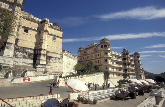 The City Palace and Hotel in the Town of Udaipur in the Province of Rajasthan in India.  India, Udaipur, January, 1998