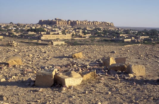 a view of the Jaisalmer Fort with the city of Jaisalmer in the Province of Rajasthan in India.  India, Jaisalmer, January, 1998