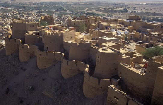 a view of the Jaisalmer Fort with the city of Jaisalmer in the Province of Rajasthan in India.  India, Jaisalmer, January, 1998