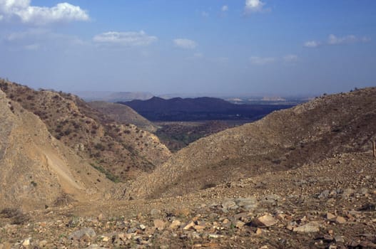 the Landscape of the Desert of Thar near the Town of Jaisalmer in the Province of Rajasthan in India.  India, Jaisalmer, January, 1998