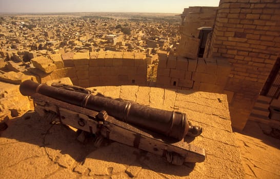 a view of the Jaisalmer Fort with the city of Jaisalmer in the Province of Rajasthan in India.  India, Jaisalmer, January, 1998