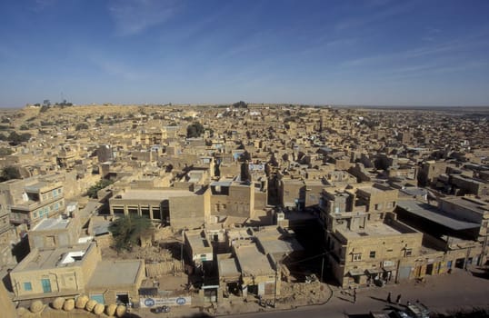 a view of the old city of Jaisalmer in the Province of Rajasthan in India.  India, Jaisalmer, January, 1998