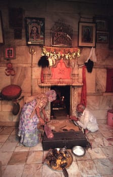 Inside of the Karni Mata Rat Temple in the Town of Deshnoke in the Province of Rajasthan in India.  India, Bikaner, January, 1998