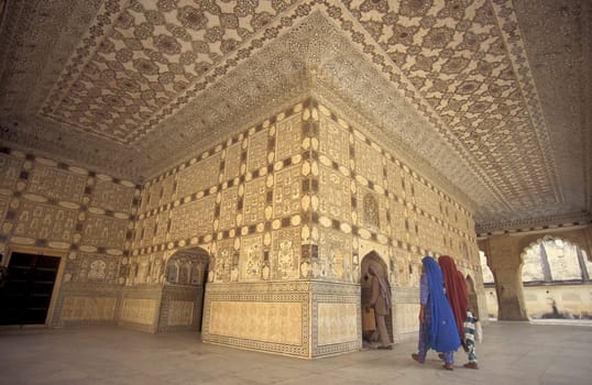 the Jaipur Sheesh Mahal and palace of Mirrors in the City of Jaipur in the Province of Rajasthan in India.  India, Jaipur, January, 1998