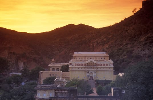 a view of the Samode Palace Hotel near the City of Jaipur in the Province of Rajasthan in India.  India, Jaipur, January, 1998