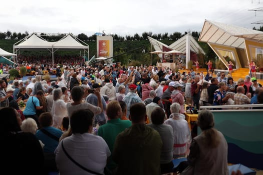 Once again,there will be a large crowd at the last show in 2024 on the ARD TV show "Immer wieder sonntags""."