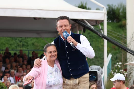 Fan farewell of Stefan Mross (singer / presenter / entertainer) at the last show in the ARD TV show "Immer wieder sonntags""."