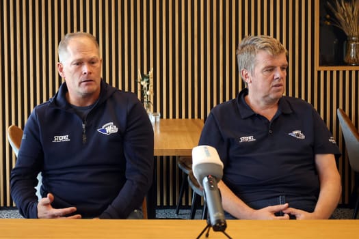 Head coach Steve Walker (SERC Wild Wings) and Stefan Wagner (Managing Director Schwenninger Wild Wings) at the press conference SERC WildWings season opener 24-25