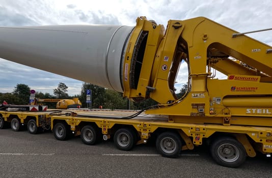 The heavy transport of the 68-metre-long rotor blades leads over the Feldberg (Breisgau-Hochschwarzwald district) to Freiburg's local mountain,the Schauinsland  The rotor blades are mounted on a self-propelled vehicle,and they reach their destination at walking pace over several days  Topic picture wind energy