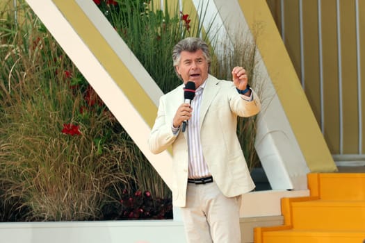 Andy Borg (singer / presenter) in the ARD TV show "Immer wieder sonntags""."