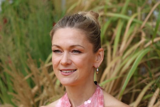 Linda Hesse (singer / musician) in the ARD TV show "Immer wieder sonntags""."
